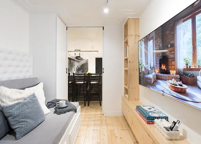 Hidden Gem Free Netflix 2 X 65inch Tv Apartment *